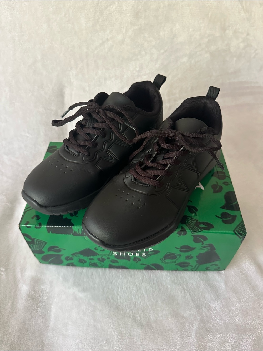 ENLEN & BENNA Green Non-Slip Shoes